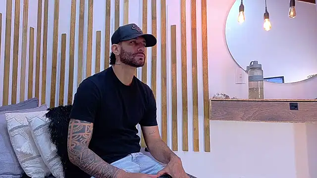 yorbymaxx online show from February 2026 12:58:01 PM