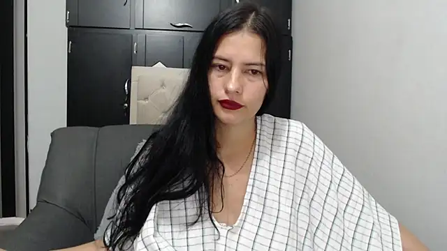 Taliana21 online show from April 2026 11:19:02 AM