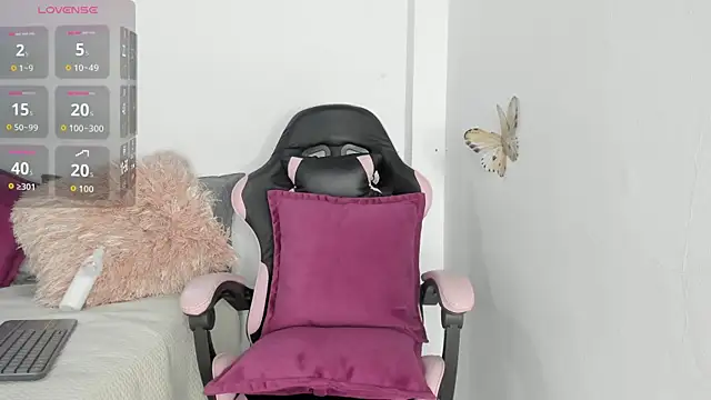 mari-ross online show from March 2026 02:11:01 AM