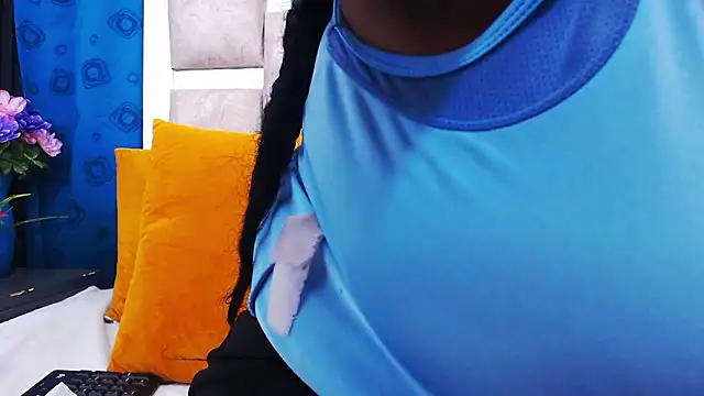 Snapshot of AmbarSmit chatting on January 2026 08:01:02 PM AmbarSmit online show from January 2026 08:01:02 PM