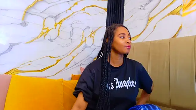 Snapshot of AmbarSmit chatting on March 2026 04:06:02 AM AmbarSmit online show from March 2026 04:06:02 AM