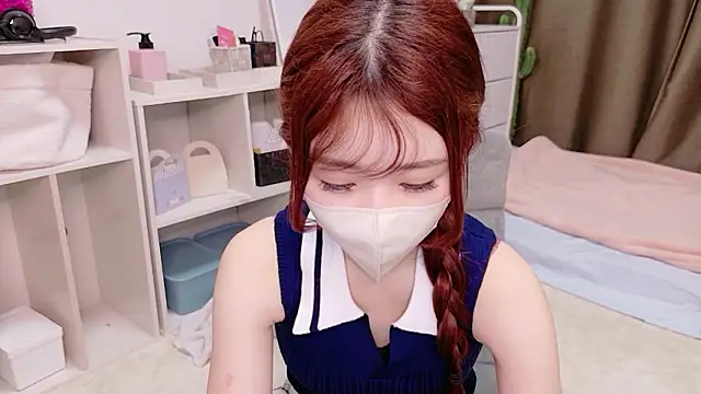 Snapshot of Ema_o0_chan chatting on July 2026 05:31:01 PM Ema o0 chan online show from July 2026 05:31:01 PM