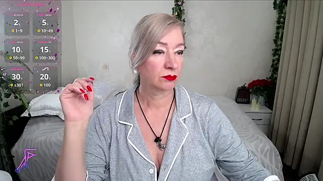 hunters woman online show from July 2026 06:20:02 AM