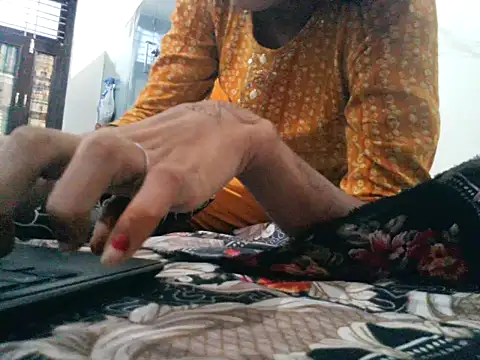 Aarohi An online show from October 2025 11:16:01 AM