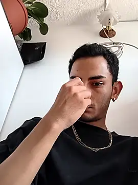 Exlifer online show from February 2026 09:09:02 PM