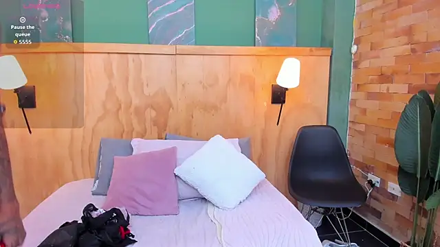 milavega  online show from March 2026 11:48:02 AM