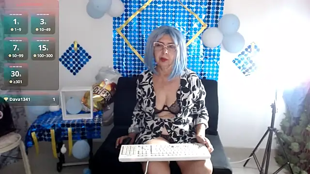 ruth blue21 online show from October 2025 04:40:01 AM