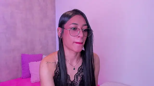 Becky G online show from October 2025 02:31:01 AM