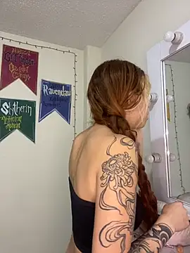 Sallem Pink online show from September 2025 11:44:01 AM