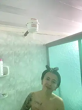 Sallem Pink online show from October 2025 10:23:02 AM