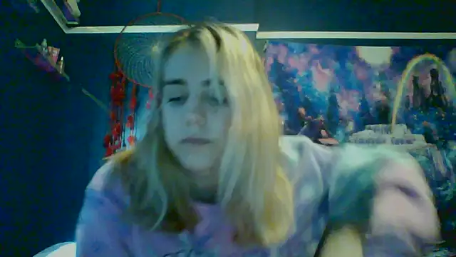 Snapshot of RubySmoke chatting on November 2025 06:31:02 PM RubySmoke online show from November 2025 06:31:02 PM