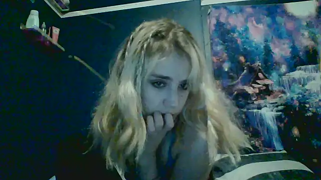 Snapshot of RubySmoke chatting on November 2025 01:21:02 PM RubySmoke online show from November 2025 01:21:02 PM