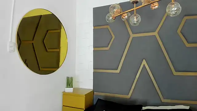 Snapshot of MeganHoffmaan chatting on October 2025 07:22:01 PM MeganHoffmaan online show from October 2025 07:22:01 PM