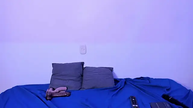 Renata reyes11 online show from October 2025 04:02:01 AM