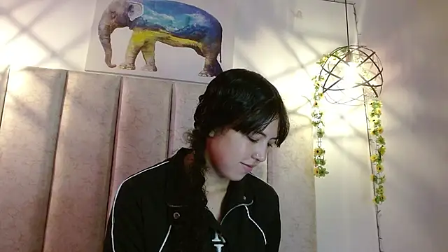 malejahotcs01 online show from September 2025 12:16:02 PM