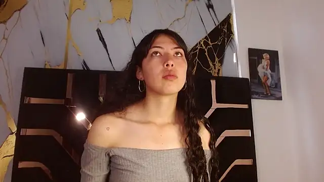 malejahotcs01 online show from September 2025 12:28:02 PM