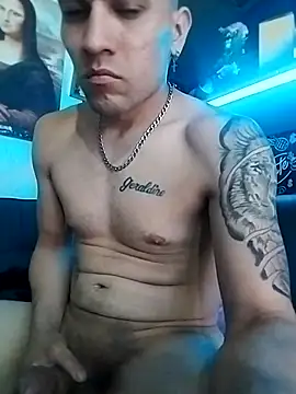 Snapshot of demianmont chatting on October 2025 04:26:01 PM demianmont online show from October 2025 04:26:01 PM