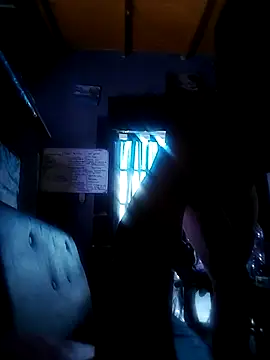 Snapshot of demianmont chatting on November 2025 07:27:01 PM demianmont online show from November 2025 07:27:01 PM