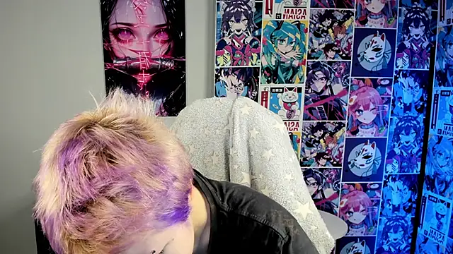 CarolineRichter online show from October 2025 03:20:02 AM