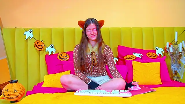 JessicaJewells online show from October 2025 06:50:02 AM