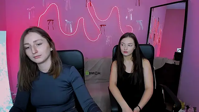 eva smiith  online show from March 2026 06:42:02 AM