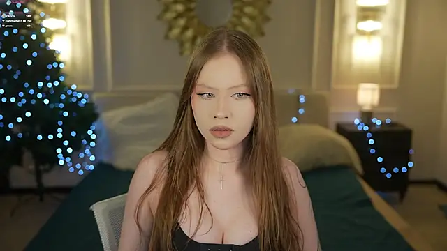 Esmie Smile online show from January 2026 12:37:01 AM