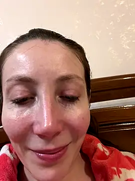 HellaryTourent online show from November 2025 06:10:02 PM