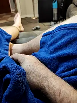 Snapshot of hubbyfun19 chatting on March 2026 05:57:01 AM hubbyfun19 online show from March 2026 05:57:01 AM