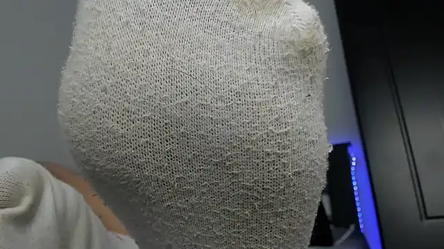 Mateo Escobar online show from December 2025 08:19:01 AM