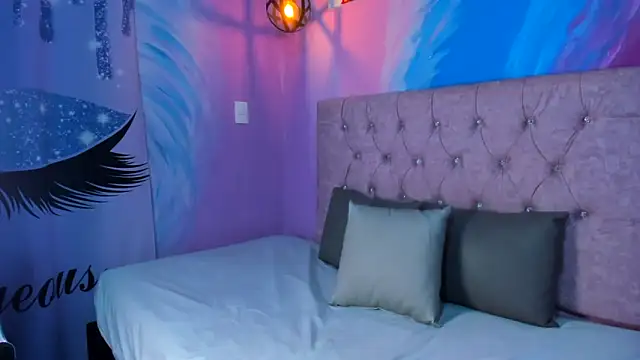 MaxiWildd online show from January 2026 12:54:01 PM