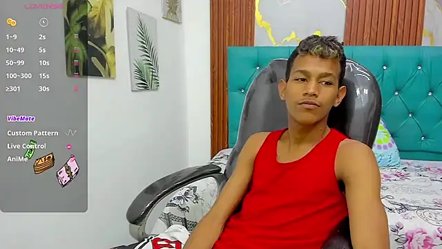 Rory castro online show from December 2025 11:01:02 PM