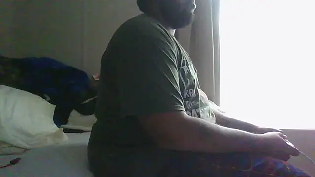 Bear2698 online show from September 2025 11:59:02 PM