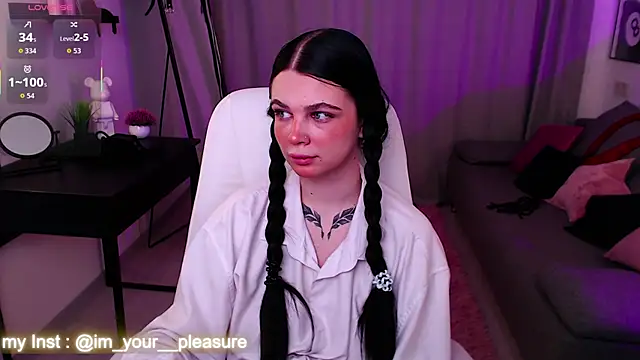 Michela Fruet online show from February 2026 01:10:02 AM