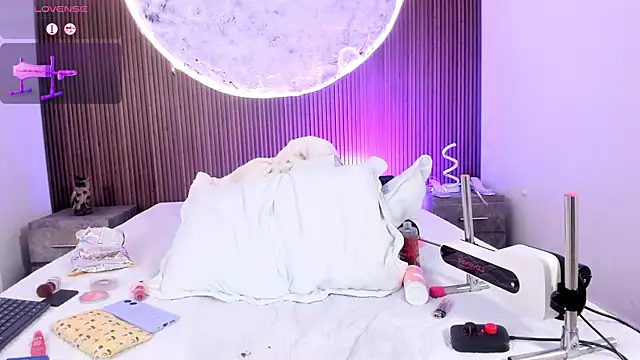 Snapshot of AmbarFoxx_ chatting on February 2026 03:04:01 PM AmbarFoxx online show from February 2026 03:04:01 PM