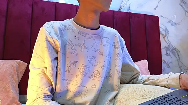 PrincePoppy online show from February 2026 09:35:01 PM