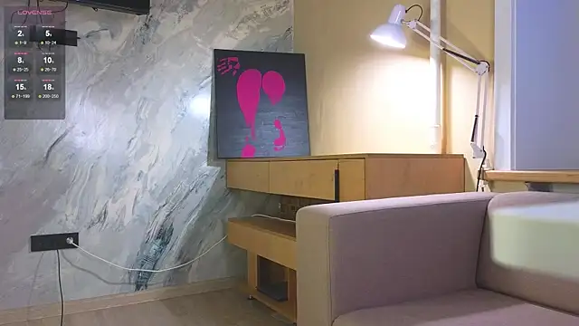 miss bubbles  online show from October 2025 12:30:02 AM