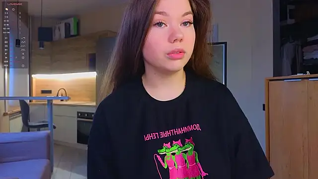 miss bubbles  online show from March 2026 01:09:01 AM