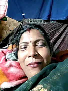 Savita992 online show from February 2026 11:53:01 AM