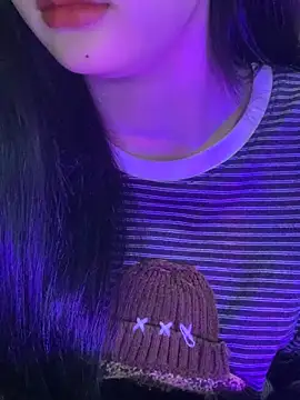 Linhtruong  online show from February 2026 04:08:01 AM