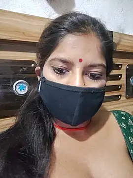 Daisygirl9 online show from July 2026 10:38:02 PM