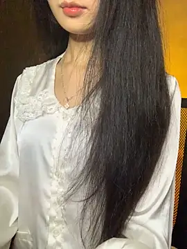 Nhinhi18 online show from November 2025 03:36:01 PM