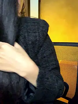 Nhinhi18 online show from January 2026 03:49:02 PM