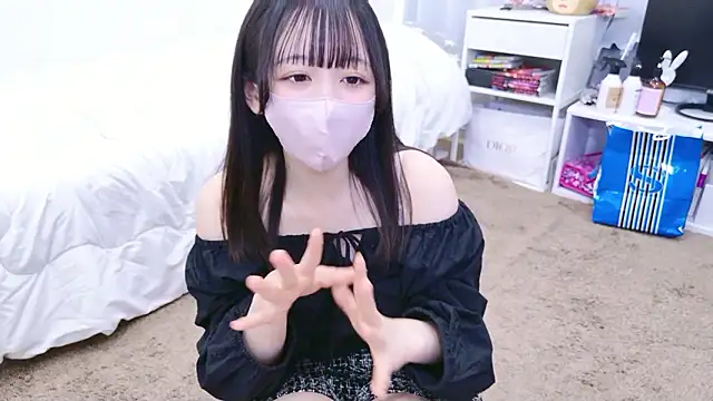 o-AKANE-o online show from March 2026 05:24:01 AM