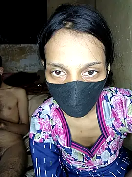 ursumita online show from November 2025 09:13:02 PM