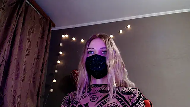 Iris lave online show from February 2026 06:15:01 PM