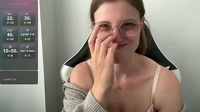 BustyKellyXXX online show from October 2025 10:19:02 AM