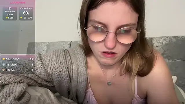 BustyKellyXXX online show from March 2026 08:25:01 PM