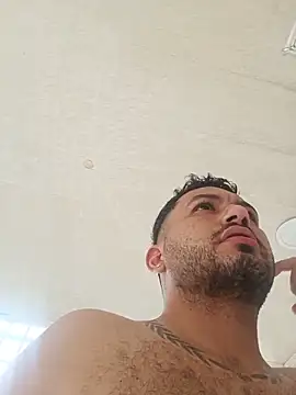 Frank0021 online show from June 2026 02:17:02 PM