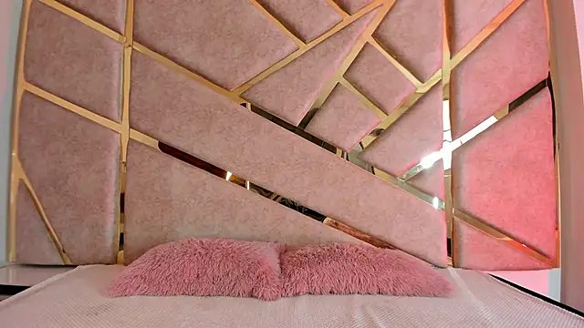 Zafiro claire online show from November 2025 06:53:01 PM