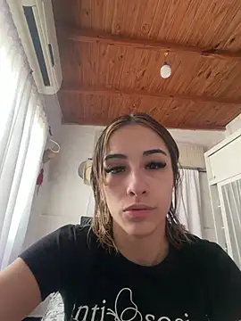 Babylovetiernax online show from January 2026 06:10:01 PM